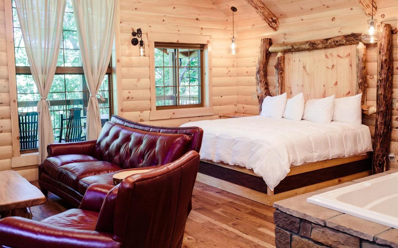 Cricket Hill Treehouse By Amish Country Lodging Millersburg Extérieur photo